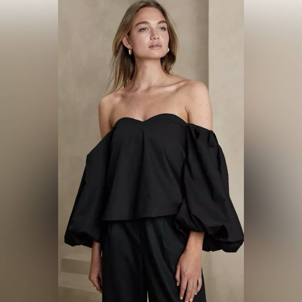 NWT BANANA REPUBLIC Off-Shoulder Blouse Sz 2 (XS) Black